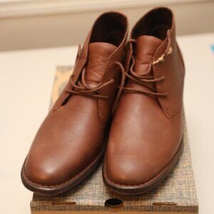 Born McNeil Brown Chukka Boots Size 14